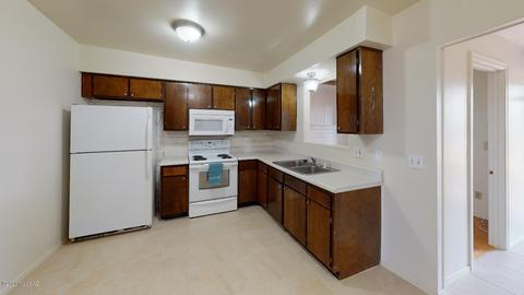 6640 E Hawk Dr, Tucson, AZ 85730 photo 7