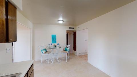 6640 E Hawk Dr, Tucson, AZ 85730 photo 9