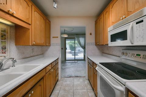 5850 E Grant Rd, Tucson, AZ 85712 photo 11