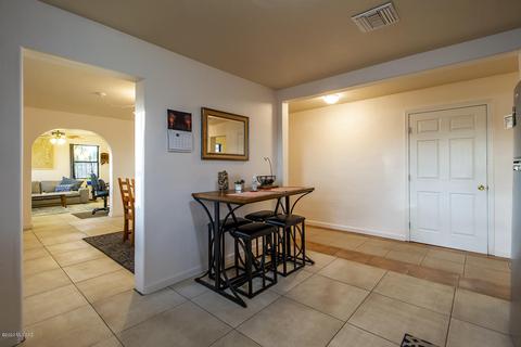 304 E 23rd St, Tucson, AZ 85713 photo 9