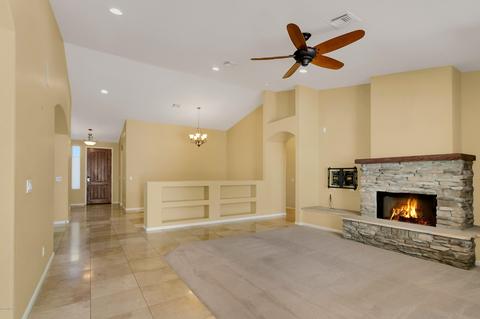 5850 E 2nd St, Tucson, AZ 85711 photo 4