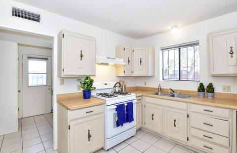 902 Elm St, Tucson, AZ 85719 photo 10