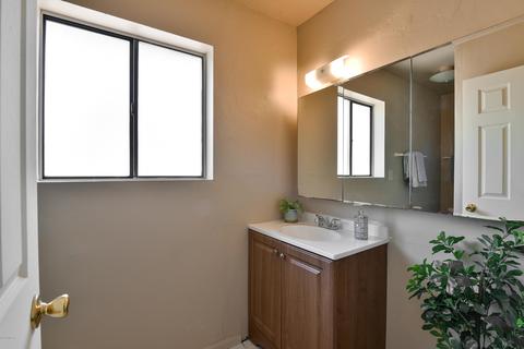 902 Elm St, Tucson, AZ 85719 photo 14