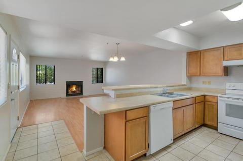 6050 E 2nd St #107, Tucson, AZ 85711 photo 2