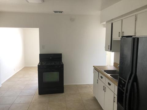 4637 E 25th St, Tucson, AZ 85711 photo 9