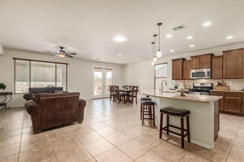 13980 E Barouche Dr, Vail, AZ 85641 photo 4