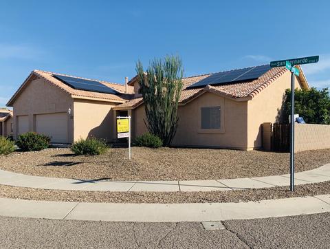 9707 E Paseo San Bernardo, Tucson, AZ 85747 photo 2