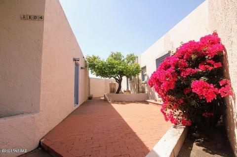 1104 E Hampton St, Tucson, AZ 85719 photo 2