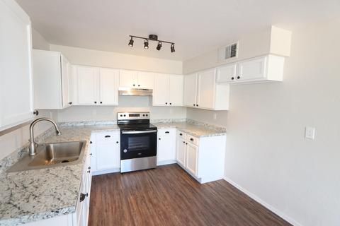 908 E 37th St, Tucson, AZ 85713 photo 2