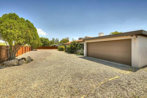 5622 E Beverly St, Tucson, AZ 85711 photo 3