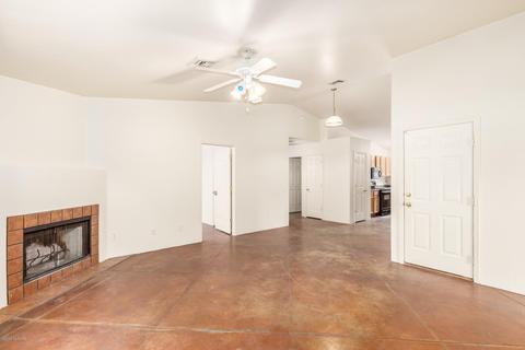 405 E Geronimo Bluff Loop, Tucson, AZ 85705 photo 3