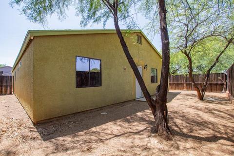 405 E Geronimo Bluff Loop, Tucson, AZ 85705 photo 25