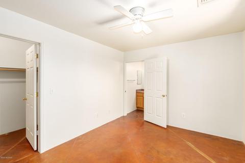 405 E Geronimo Bluff Loop, Tucson, AZ 85705 photo 12