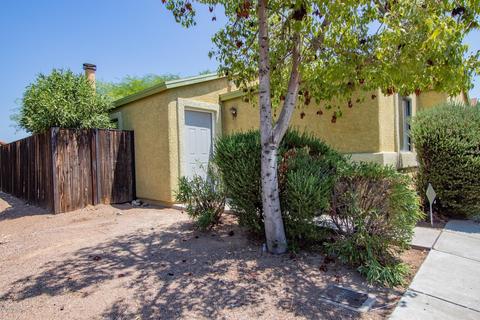 405 E Geronimo Bluff Loop, Tucson, AZ 85705 photo 2