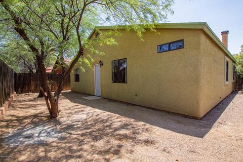 405 E Geronimo Bluff Loop, Tucson, AZ 85705 photo 24