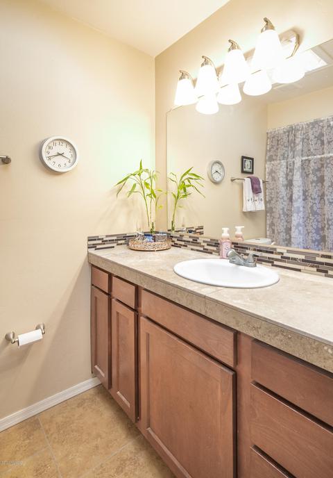 9551 E Myra Dr, Tucson, AZ 85730 photo 10