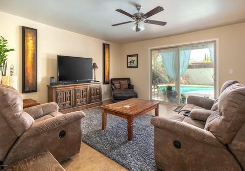 9551 E Myra Dr, Tucson, AZ 85730 photo 3