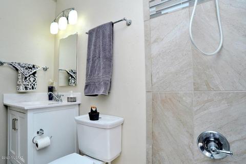 7053 E Kenyon Dr, Tucson, AZ 85710 photo 26