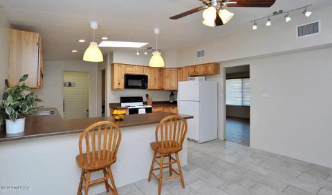 7053 E Kenyon Dr, Tucson, AZ 85710 photo 5