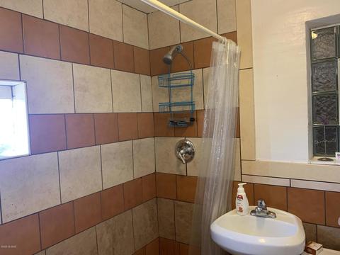 2910 E 24th St, Tucson, AZ 85713 photo 11