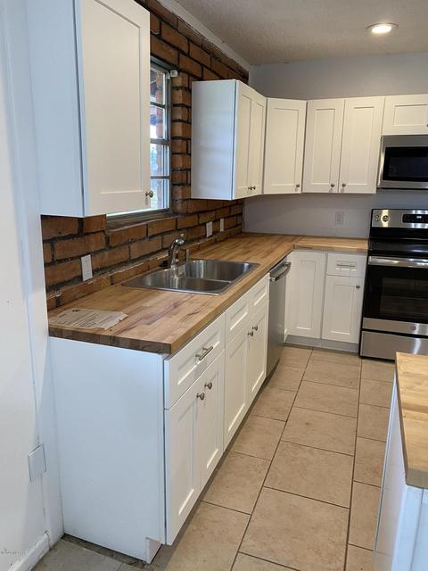 2889 N Coronado Ave, Willcox, AZ 85643 photo 3