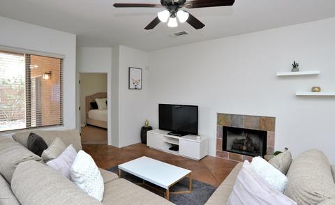 1514 E Painted Colt Loop, Tucson, AZ 85719 photo 18