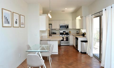 1514 E Painted Colt Loop, Tucson, AZ 85719 photo 7