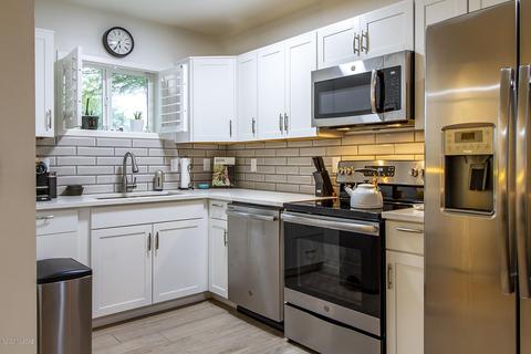 1802 E Silver St, Tucson, AZ 85719 photo 9