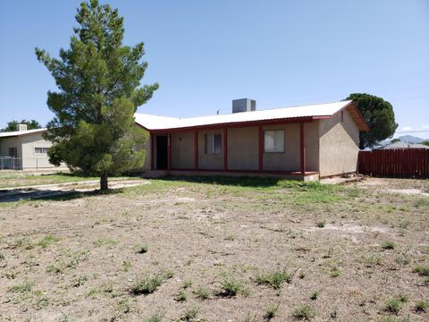 419 S Bowie Ave, Willcox, AZ 85643 photo 3