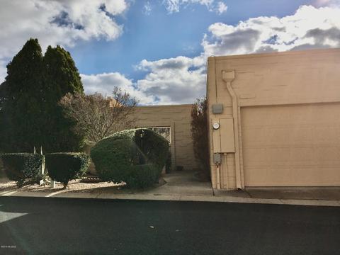 560 E Savannah St, Vail, AZ 85641 photo 1