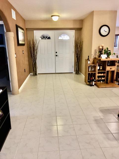 560 E Savannah St, Vail, AZ 85641 photo 4