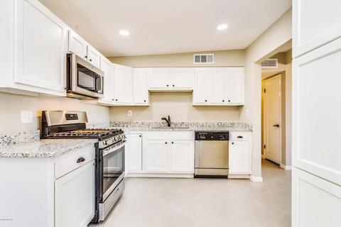 4359 E 32nd St, Tucson, AZ 85711 photo 1