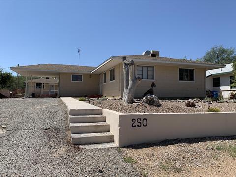 250 E 8th St, Benson, AZ 85602 photo 2