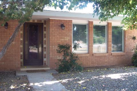108 N Neff Pl, Pearce, AZ 85625 photo 2