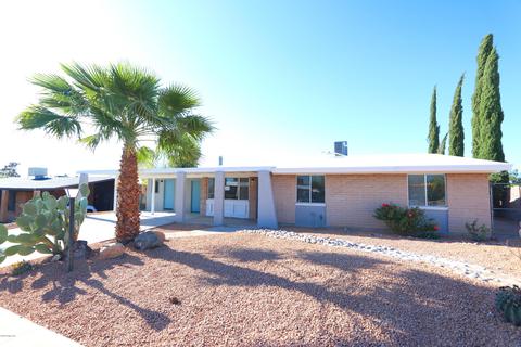 9457 E Watson Dr, Tucson, AZ 85730 photo 1
