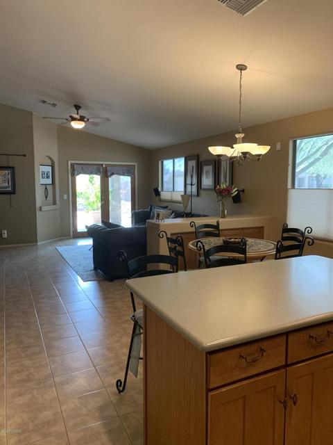 8382 E Sarnoff Ridge Loop, Tucson, AZ 85710 photo 8