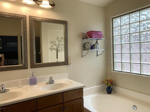 8382 E Sarnoff Ridge Loop, Tucson, AZ 85710 photo 18