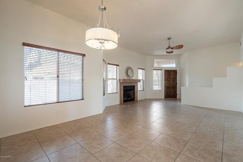 10420 Thunderbolt Dr, Tucson, AZ 85748 photo 11