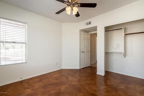 10420 Thunderbolt Dr, Tucson, AZ 85748 photo 30