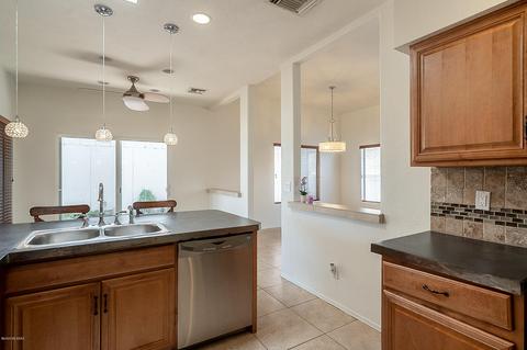 10420 Thunderbolt Dr, Tucson, AZ 85748 photo 19