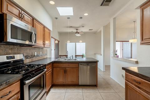 10420 Thunderbolt Dr, Tucson, AZ 85748 photo 20