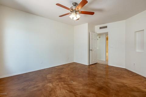 10420 Thunderbolt Dr, Tucson, AZ 85748 photo 24