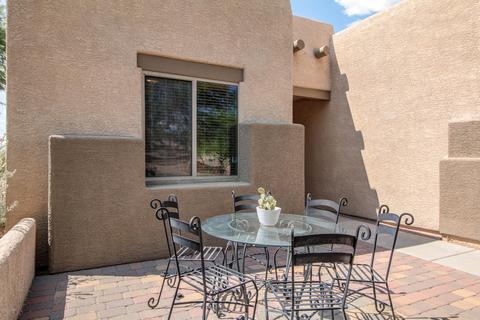 10748 S Wrong Peak Ct, Vail, AZ 85641 photo 4