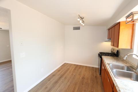 1602 E Holladay St, Tucson, AZ 85706 photo 4