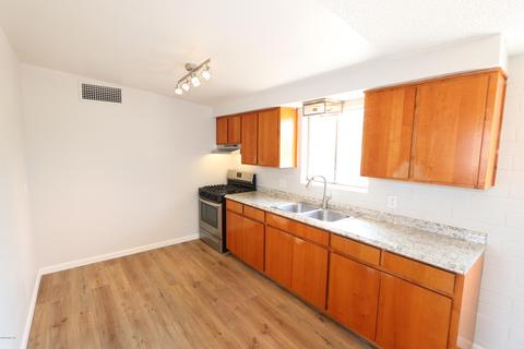1602 E Holladay St, Tucson, AZ 85706 photo 2