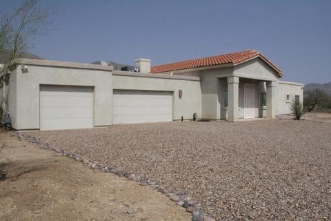 11015 E Snyder Rd, Tucson, AZ 85749