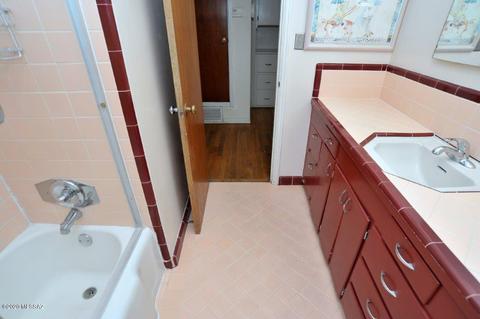 828 E Mabel St, Tucson, AZ 85719 photo 32