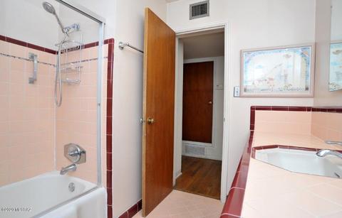 828 E Mabel St, Tucson, AZ 85719 photo 8