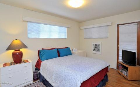 828 E Mabel St, Tucson, AZ 85719 photo 5