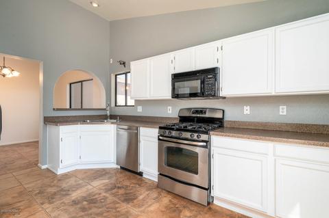 9012 N Eaglestone Loop, Tucson, AZ 85742 photo 7
